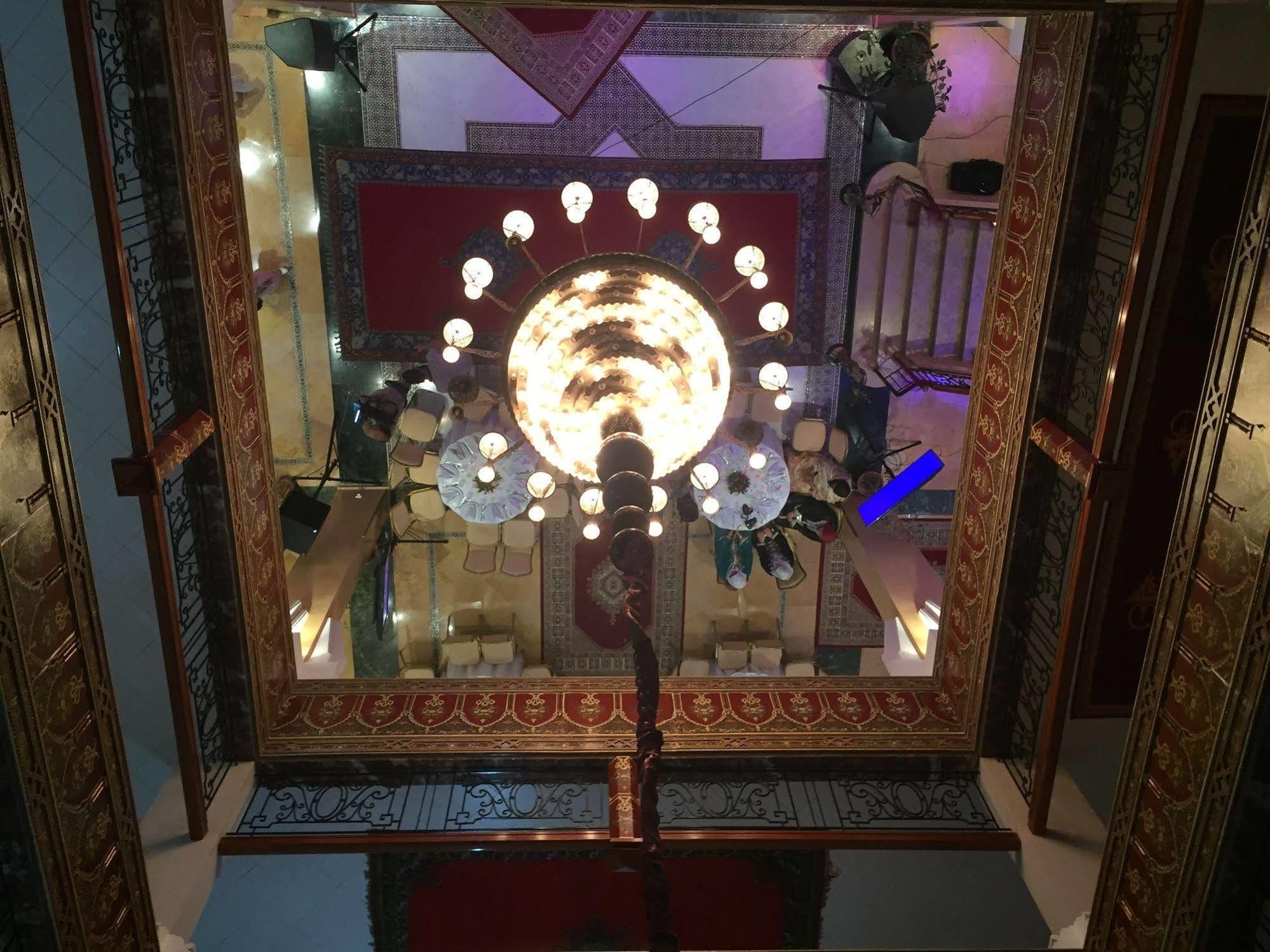 Idou Hotel 4*