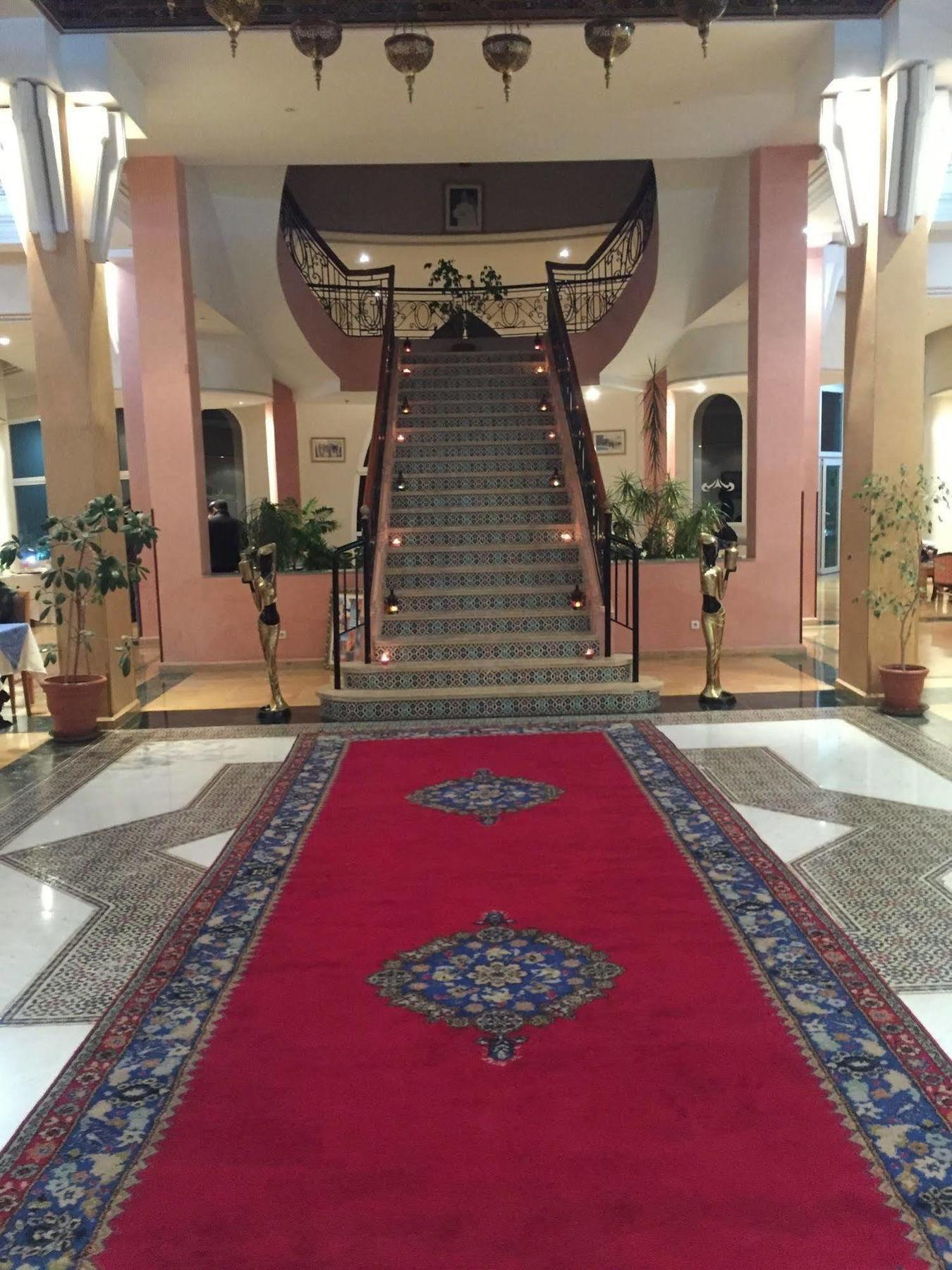Idou Hotel