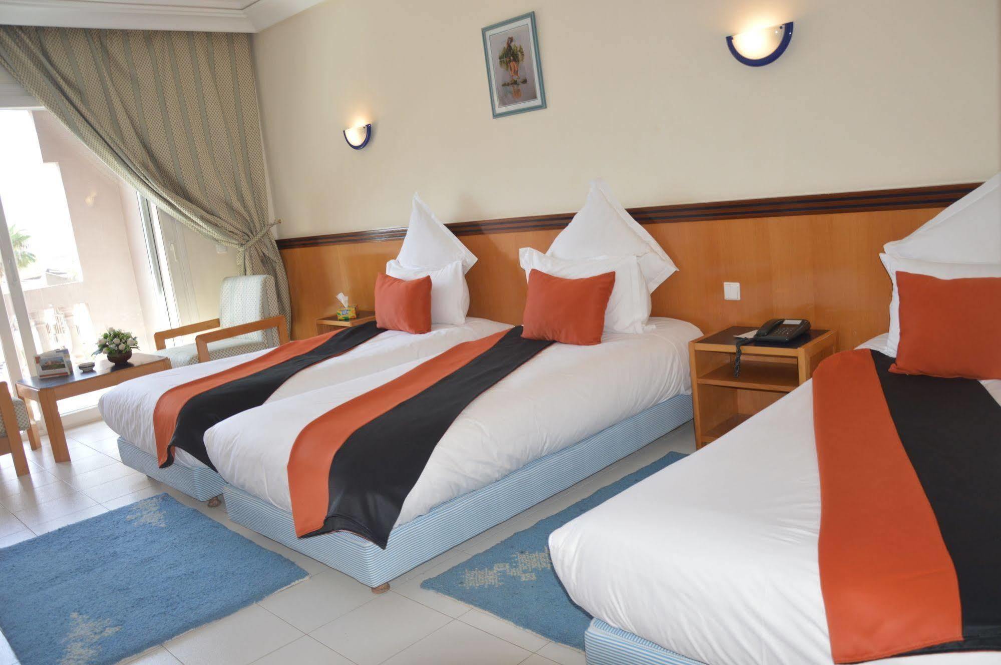 Idou Hotel